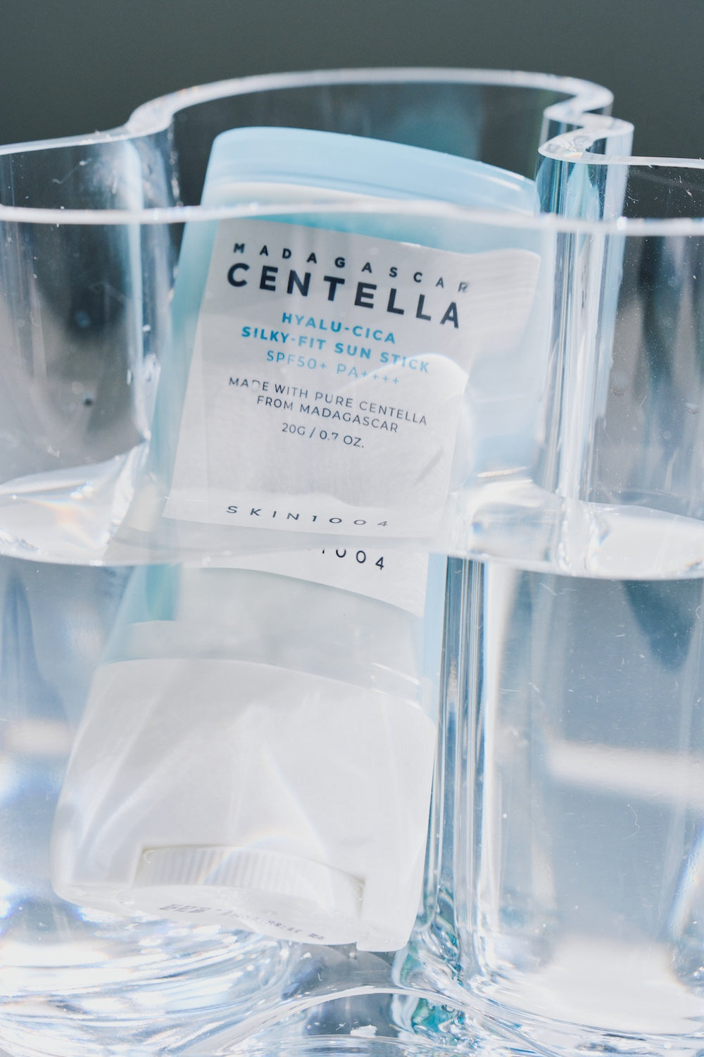 [Skin1004] Madagascar Centella Hyalu-Cica Silky Fit Sun Stick - 2 Size