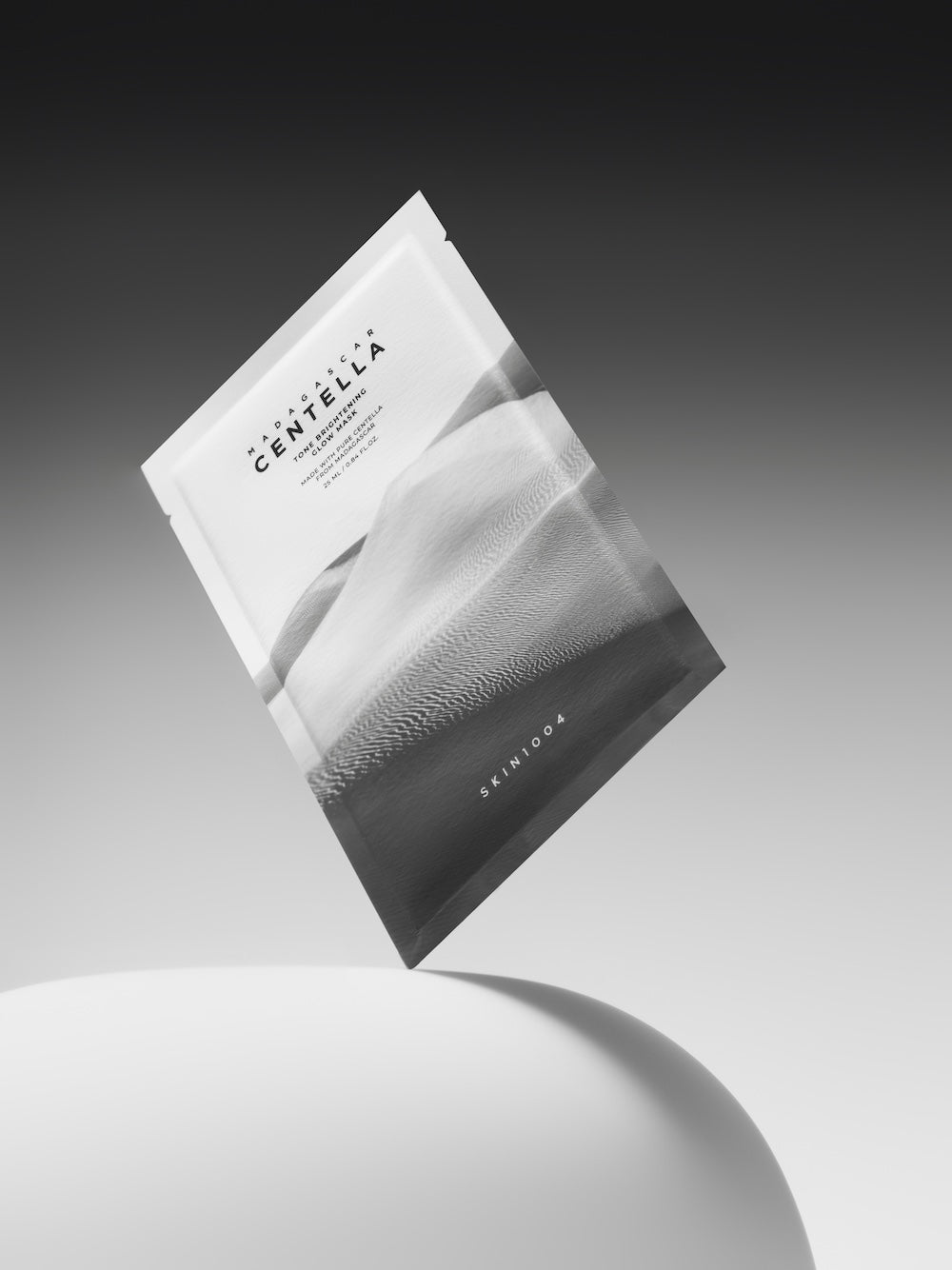 [Skin1004] Madagascar Centella Tone Brightening Glow Mask - 2 Size