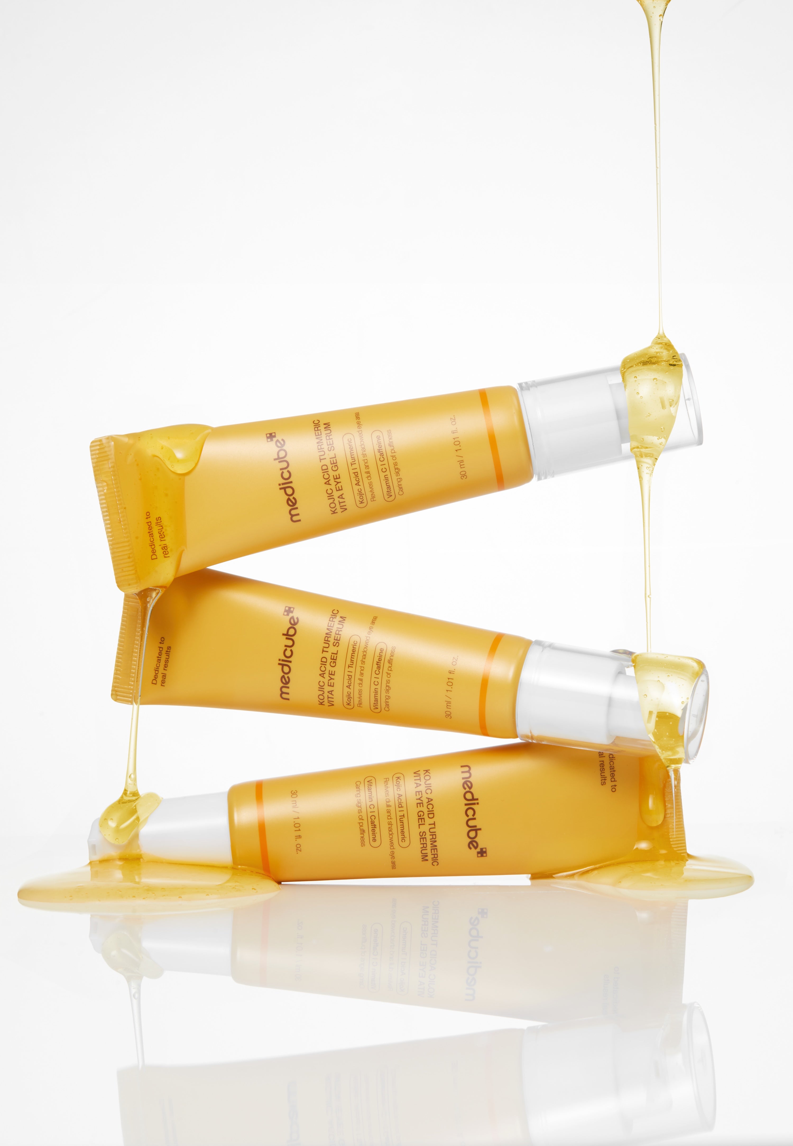 [Medicube] Sérum en gel para ojos con ácido kójico y cúrcuma Vita 30 ml