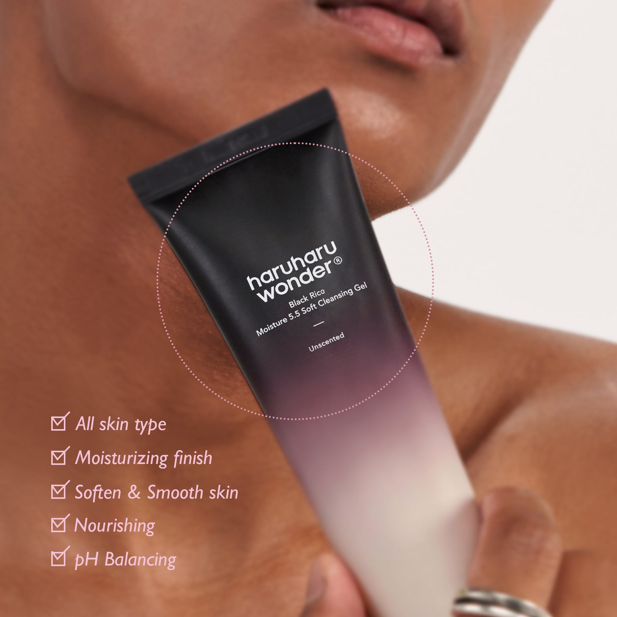 [haruharuwonder] Black Rice Moisture 5.5 Soft Cleansing Gel 100ml